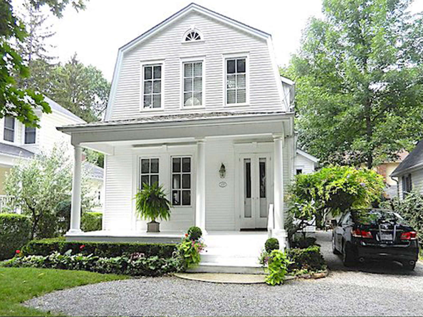 regent-garden-mews-facadeNw Regent Garden Mews facade